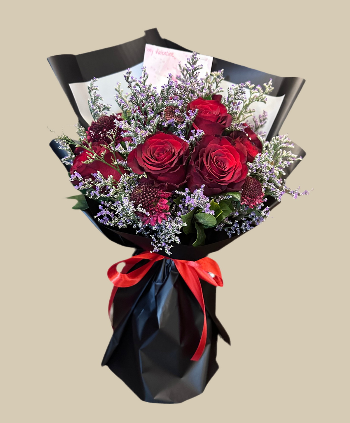 10支 紅玫瑰+時令綠葉 花束